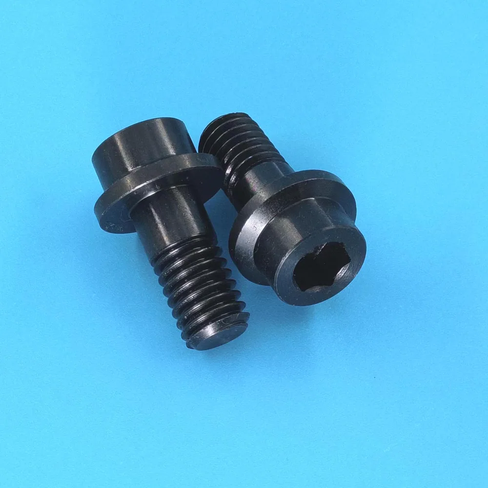 Three-Knife Trimmer Screw
