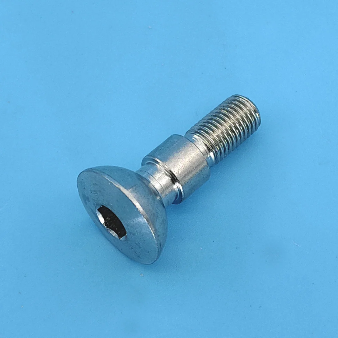 Komori Screw