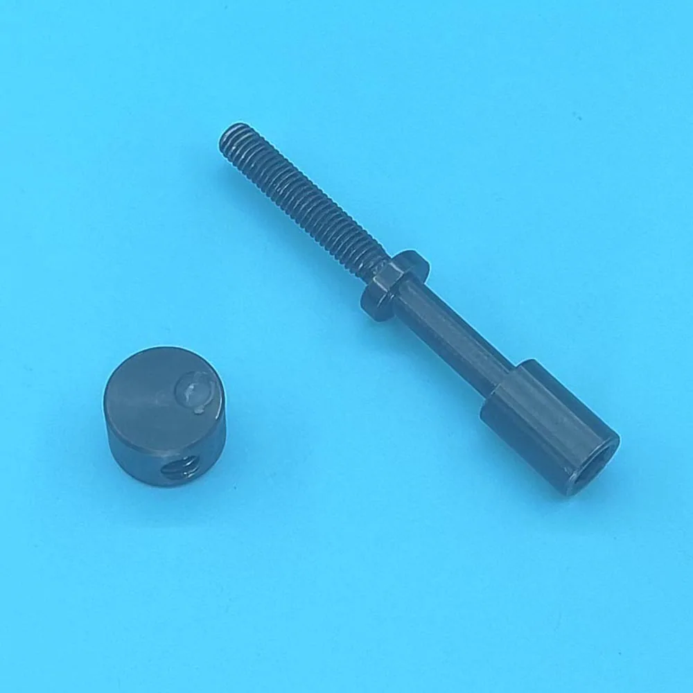 Roland Screw