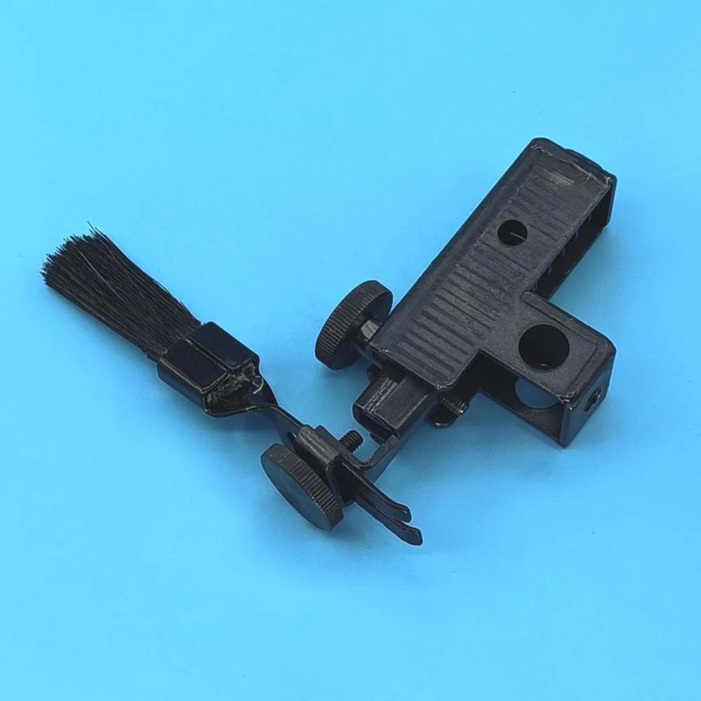 Komori Feeder Brush Plate